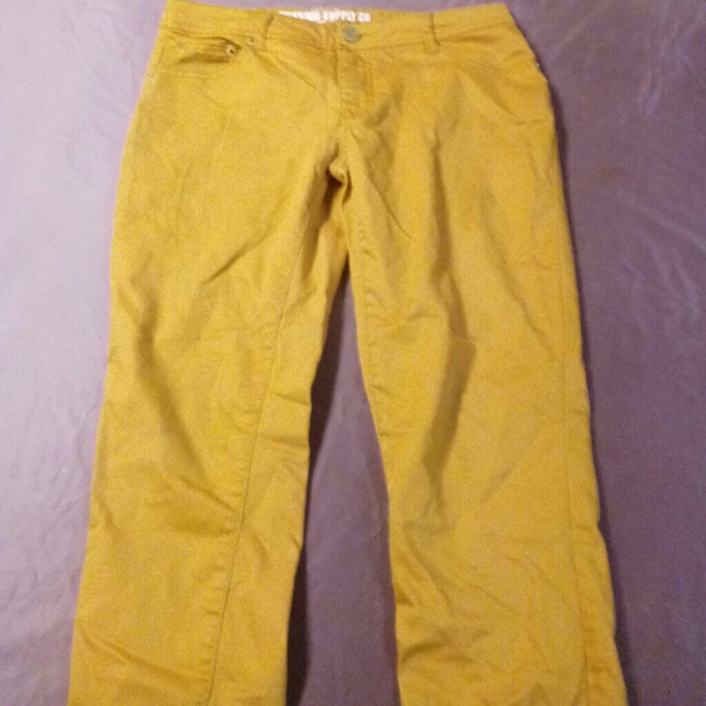 Mossimo size 11 skinny jean pumkin